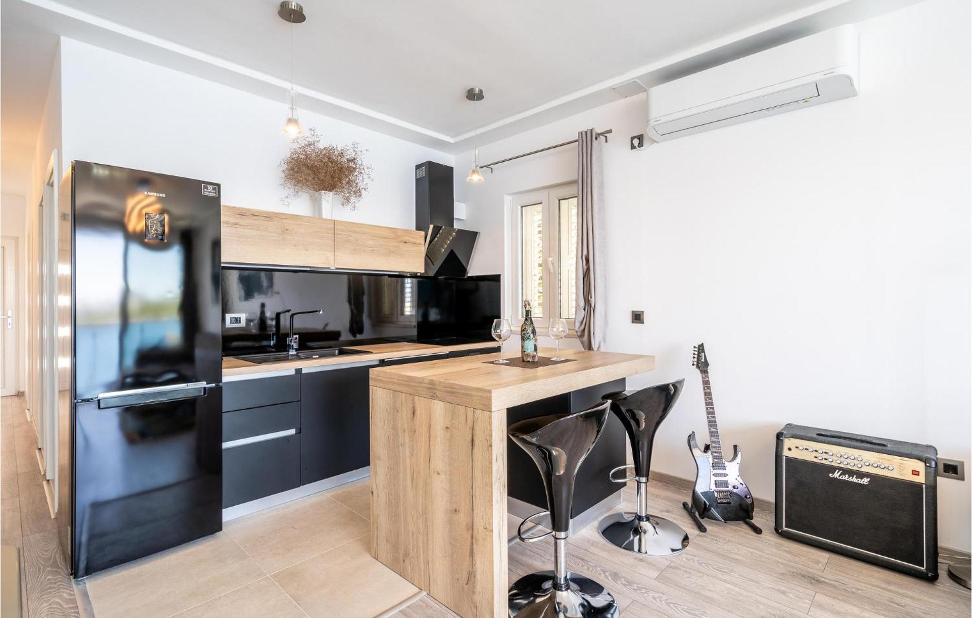 Gorgeous Home In Janjina With Sauna Экстерьер фото