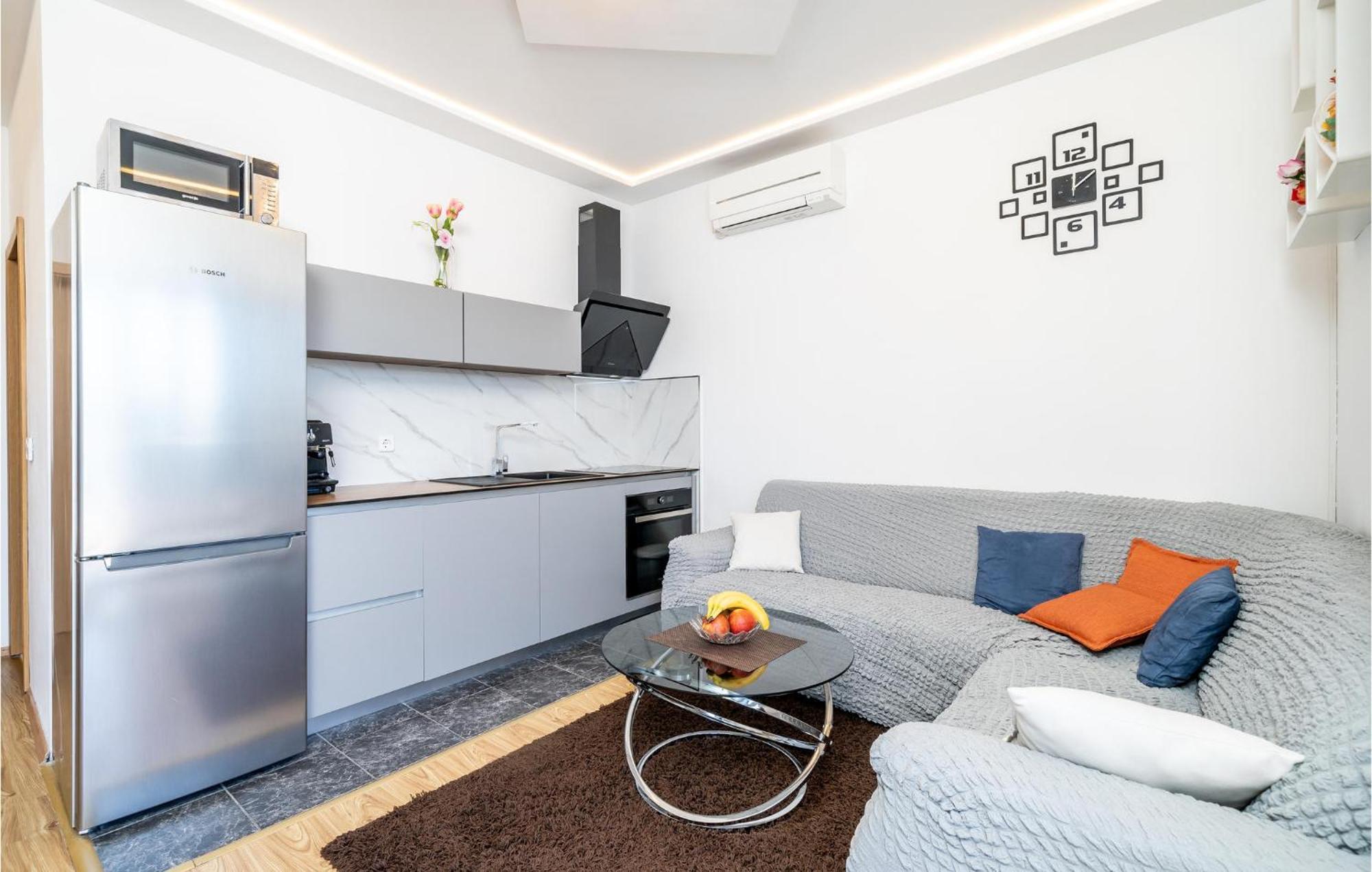 Gorgeous Home In Janjina With Sauna Экстерьер фото